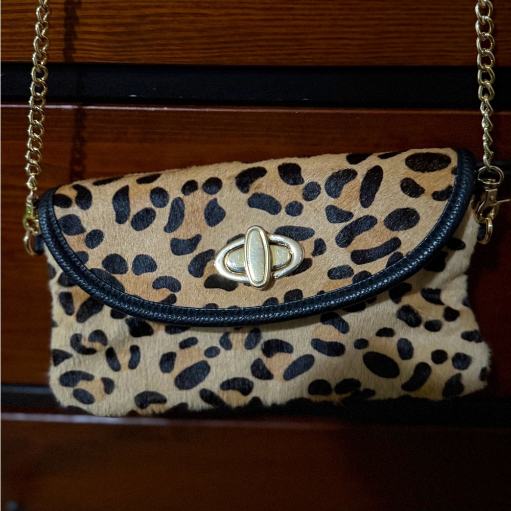 Clark’s Leopard Print Chain Shoulder Bag
